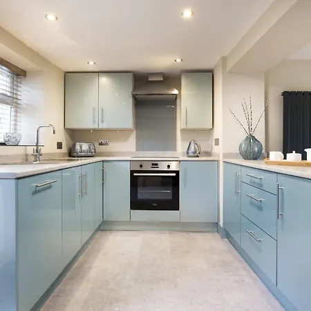 Riverside - Quaint County Overlooking The Beck Holiday home