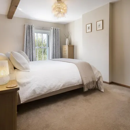 Riverside - Quaint County Overlooking The Beck Caldbeck